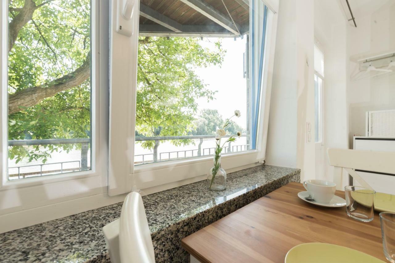 Weserwohnung - Bootshaus Urlaub Am Wasser Hamelín Exterior foto
