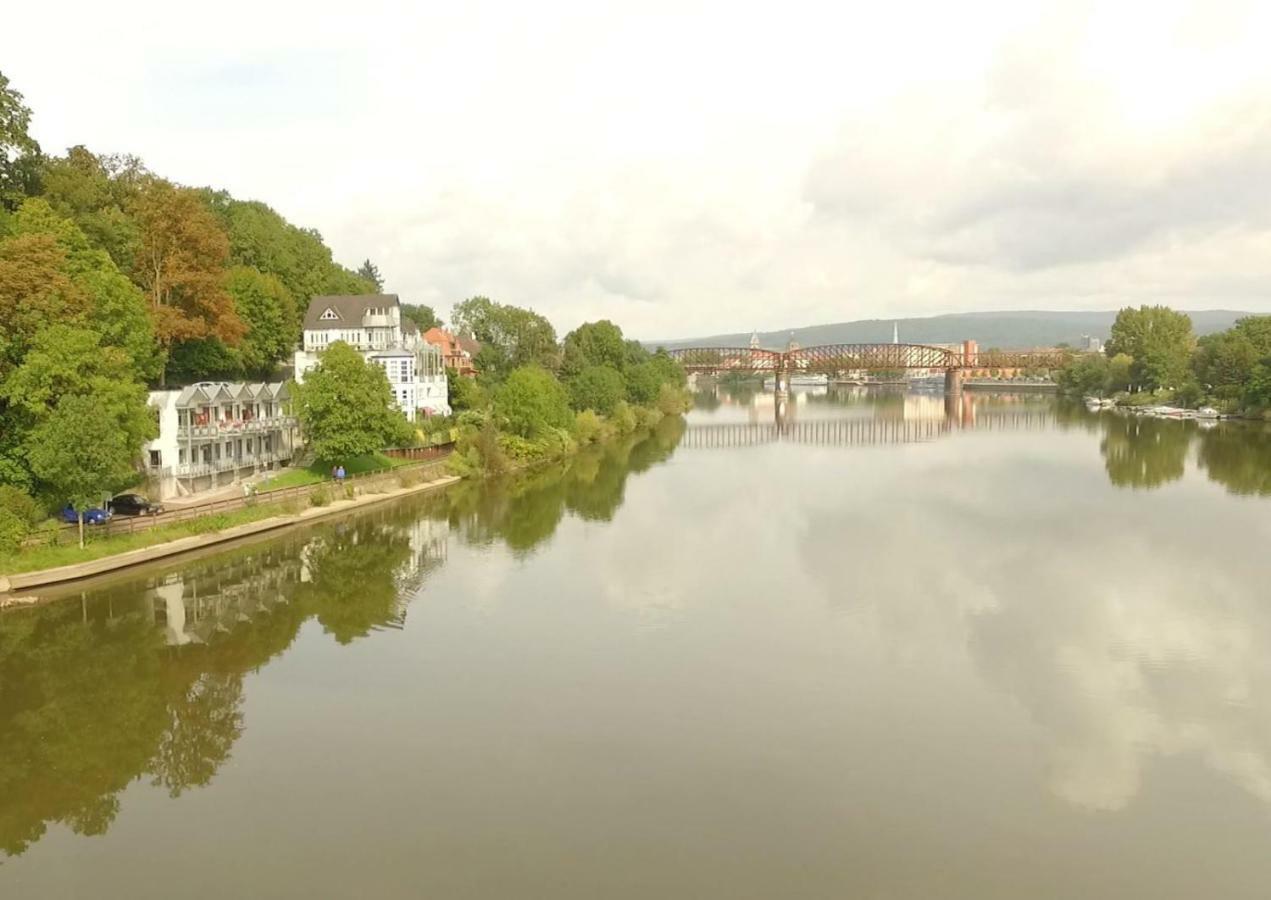 Weserwohnung - Bootshaus Urlaub Am Wasser Hamelín Exterior foto